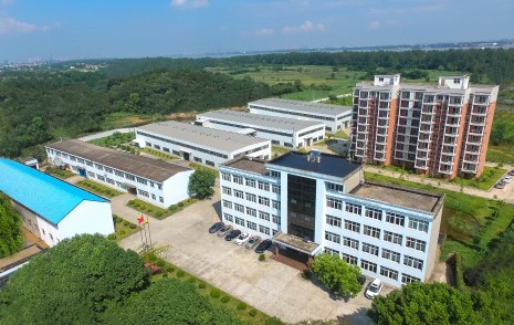 湖北昌利公司連續(xù)25年榮獲“守合同重信用企業(yè)”，始終將誠信經(jīng)營放在第一位！
